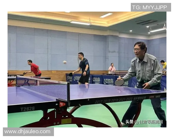 陈秀英的乒乓球人生探索与深度对话揭示运动背后的故事与情感 陈秀英的乒乓球人生探索与深度对话揭示运动背后的故事与情感