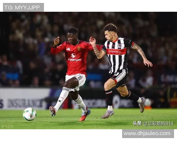 伯恩利主场迎战曼联新英豪强对决期待精彩瞬间