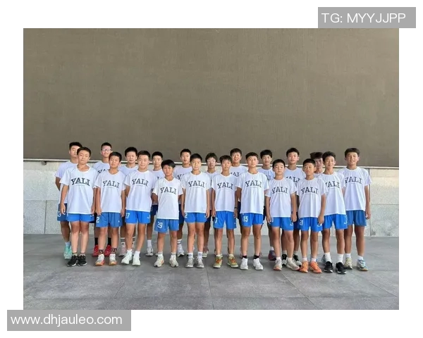 土伦杯精彩对决英格兰青年队迎战中国队展现足球新风采