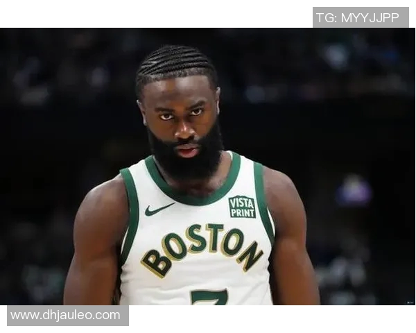 杰伦布朗在NBA赛场的崛起与未来发展潜力分析