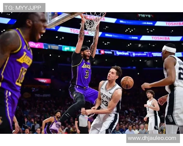 湖人西决对决马刺全景分析与赛季回顾展望未来对抗之路