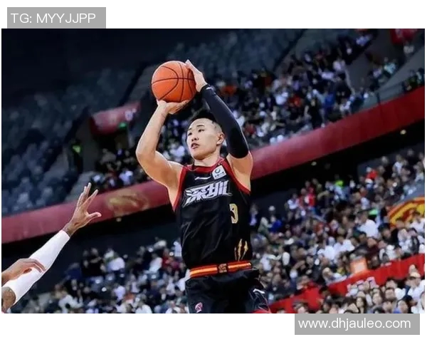 贺希宁：从篮球新星到职业生涯的璀璨之路探索与成长的故事