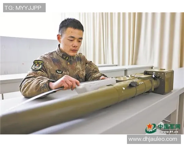 重庆足球队中路突破革新之路解析与未来展望