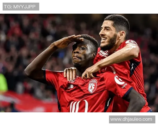 里尔与兰斯比赛因故延期进行球迷期待新赛程安排