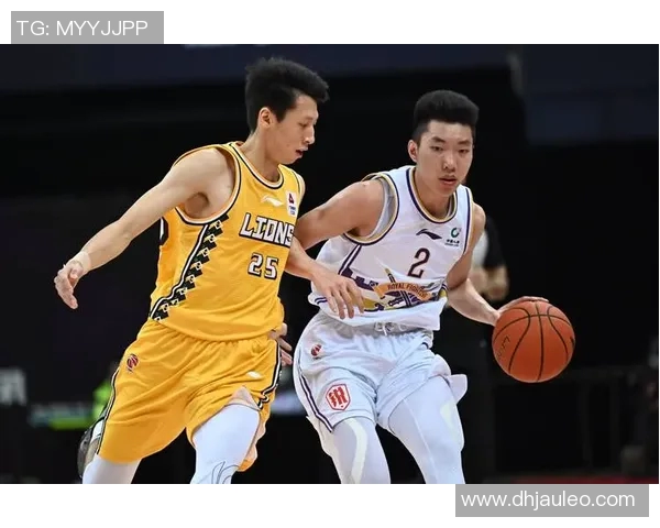 2018年CBA黄金对阵上海精彩比赛录像回顾与分析 2018年CBA黄金对阵上海精彩比赛录像回顾与分析