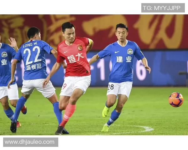 2019年建业与恒大激战回顾:精彩瞬间与赛季影响分析 2019年建业与恒大激战回顾:精彩瞬间与赛季影响分析