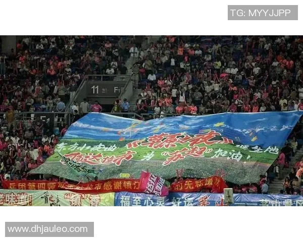 9月28日红星对决精彩赛事回顾与分析，球迷热情高涨期待胜利